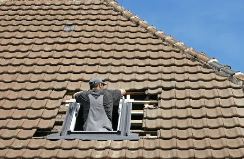 Pose de velux - Prunières